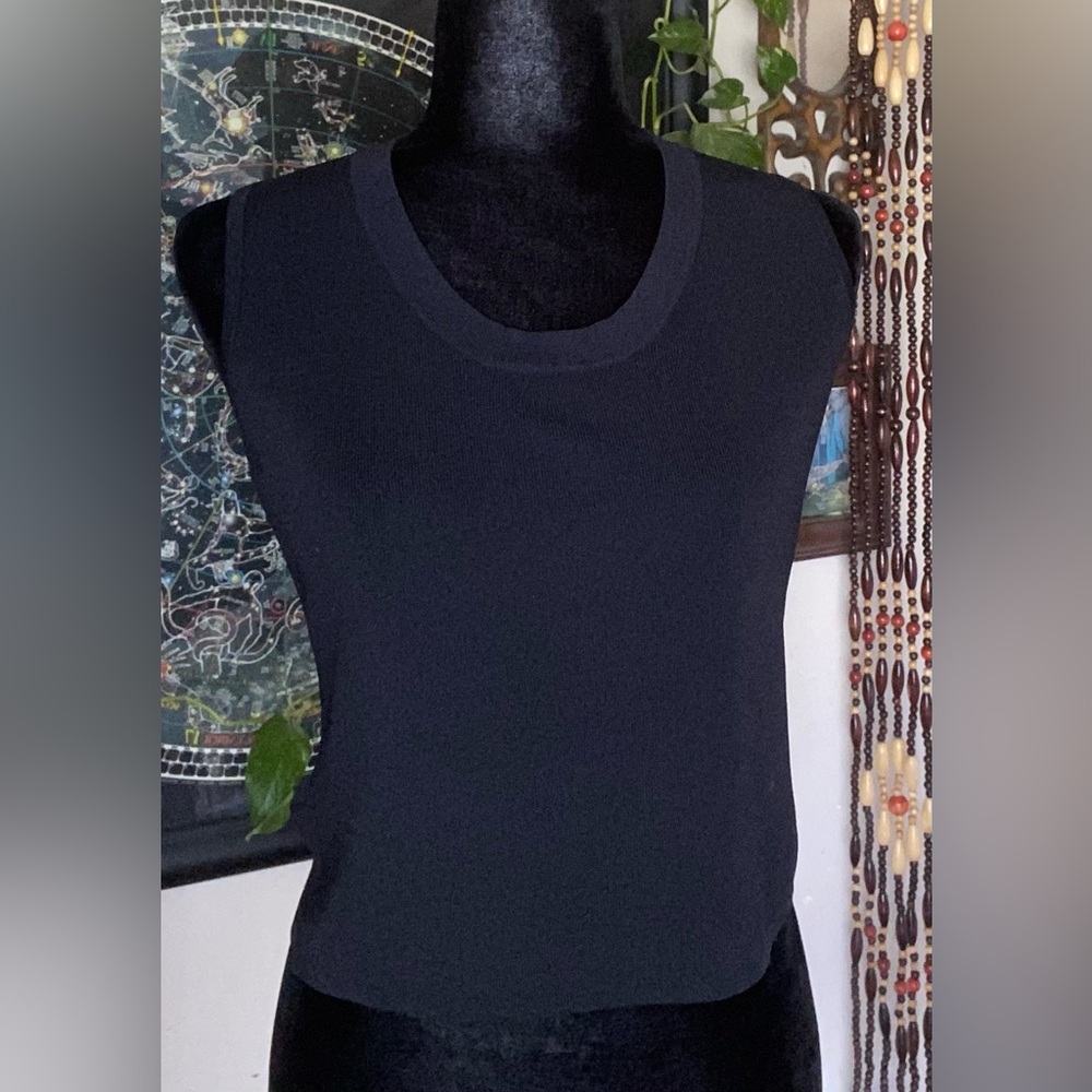 VTG 80’s Joseph A. Black tank blouse! Medium! Great Shape! No Fade!